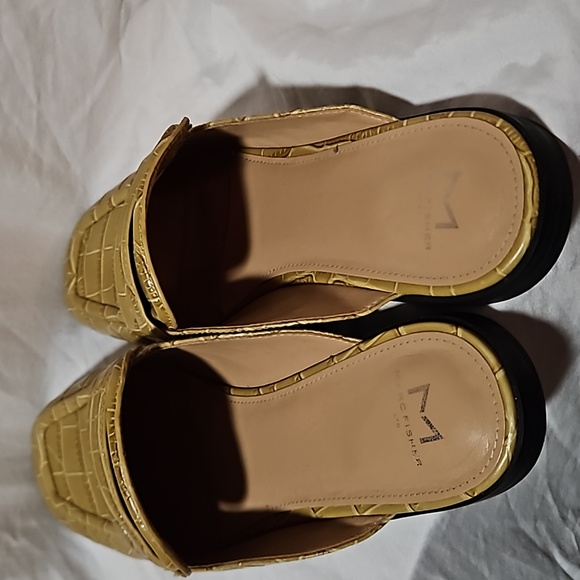 Marc Fisher Leather Slides.